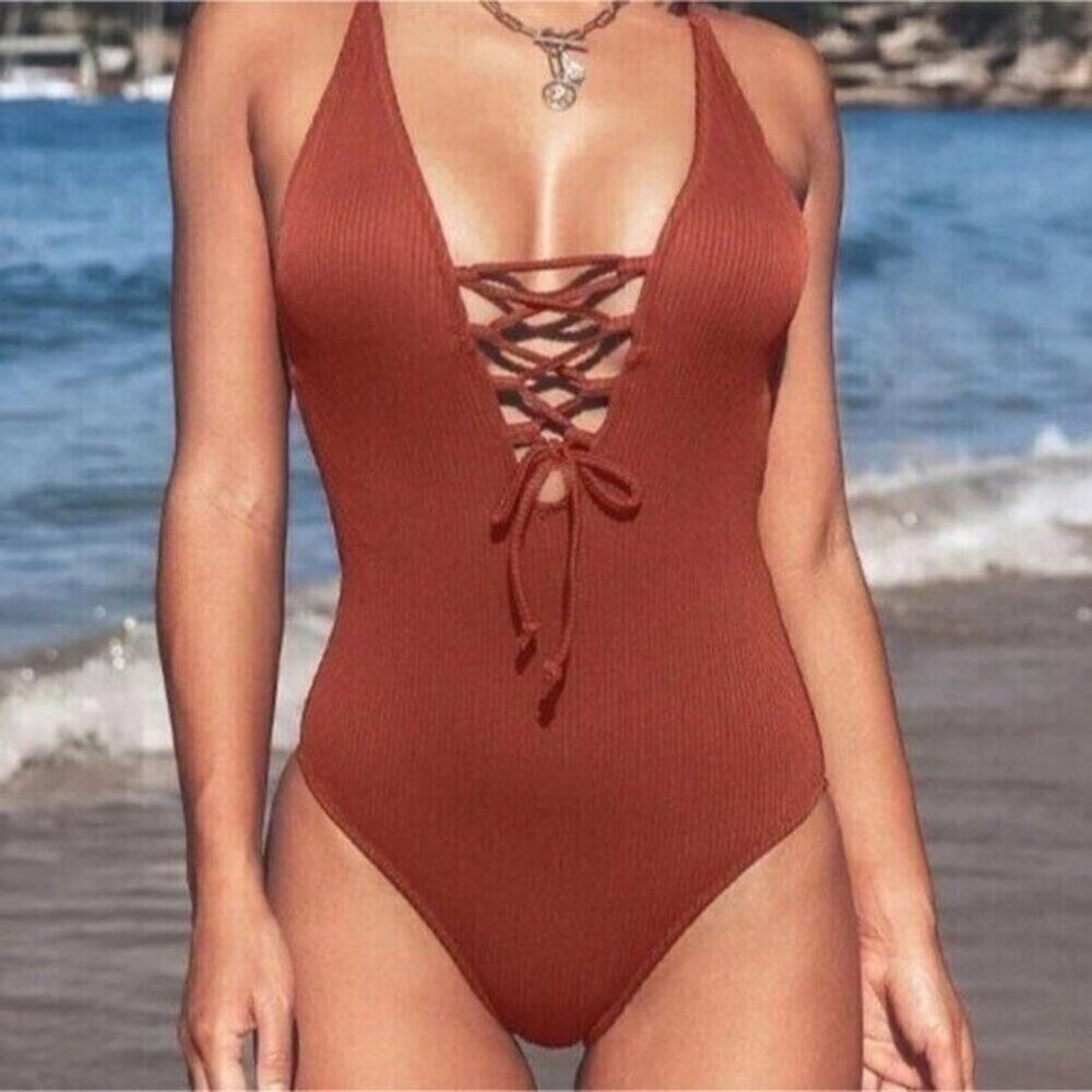 Cupshe Womens Brown Ribbed 1 Piece Swimsuit S V-Neck Lace-Up Crossback Beachwear